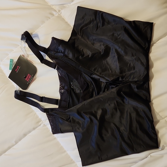 Maidenform Intimates & Sleepwear Maidenform Womans Flexees Cool